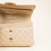 Classic Medium Double Flap