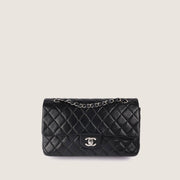 Classic Medium Double Flap Bag